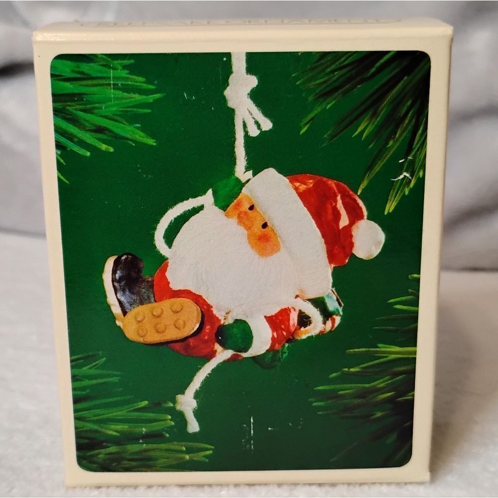 1983 Hallmark Keepsake Ornament *Rare*